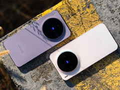 O Vivo X300 e o Vivo X300 Pro serão os primeiros smartphones a serem lançados com o OriginOS 6. (Fonte da imagem: Vertrax)