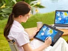O monitor de desenho XPPen Artist Ultra 14 pode ser conectado a laptops por meio de uma única conexão USB-C.