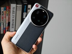 Os 15 Ultra. (Fonte da imagem: Digital Chat Station via Weibo)