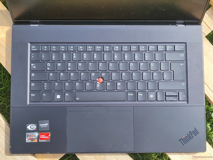 Lenovo ThinkPad Z16: teclado