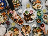 A Chefee Robotics abre pré-venda para o sistema robótico de chef de cozinha que pode fazer macarrão, paellas, curries e muito mais por conta própria. (Fonte da imagem: Chefee Robotics)