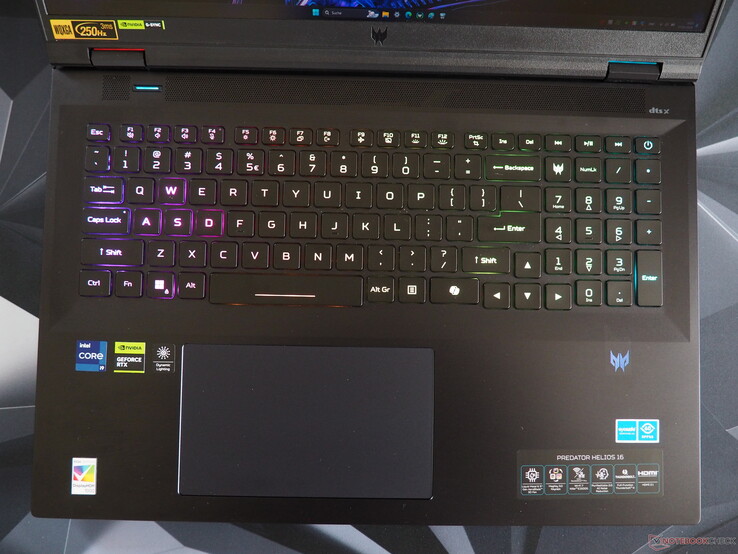 Acer Predator Helios 18