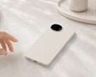 O Sharp Aquos Wish 6 apresenta um design incomum com um módulo de câmera redondo.