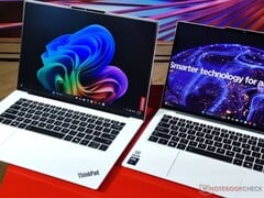 O ThinkPad X9 Aura Edition foi exibido na cor Glacial White (fonte da imagem: Notebookcheck)