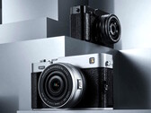A câmera digital sem espelho Fujifilm X-E5 de 40,2 MP vem nas edições preta ou prata. (Fonte da imagem: Fujifilm)