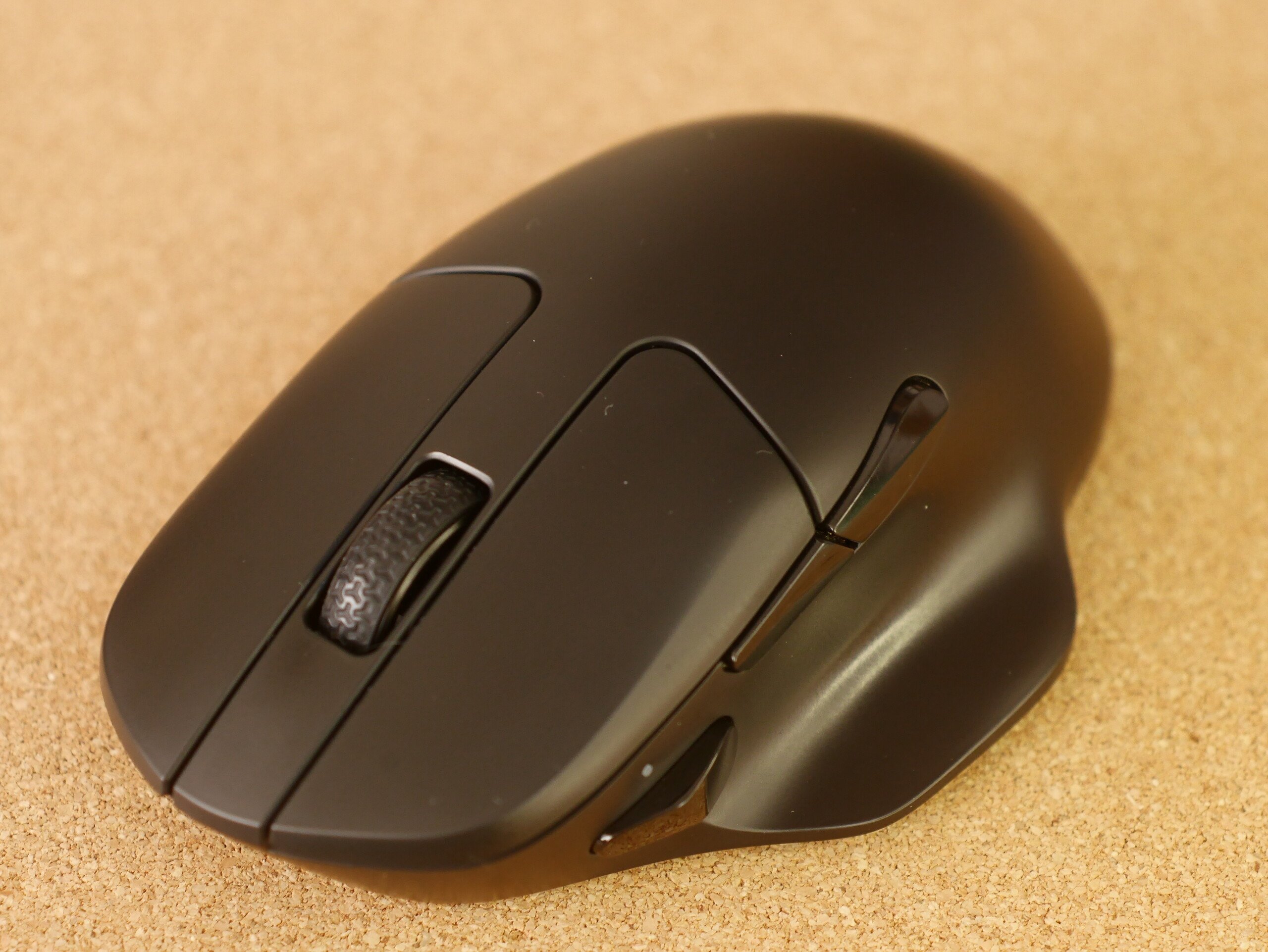 Análise prática do mouse para jogos sem fio Keychron M7 8K