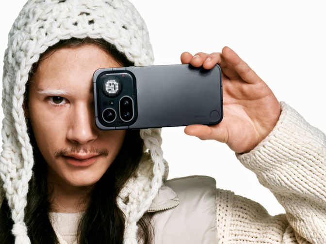 O Nothing Phone (4a) Pro é lançado com Glyph Matrix, AMOLED de 144