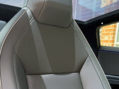 O interior do Cybertruck na nova cor Tactical Grey (imagem: DoberManPin-Sure)