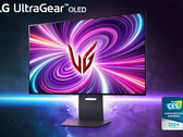 Parece que o LG UltraGear OLED 32GS95UE estará disponível antes do ASUS ROG Swift OLED PG32UCDP. (Fonte da imagem: LG)