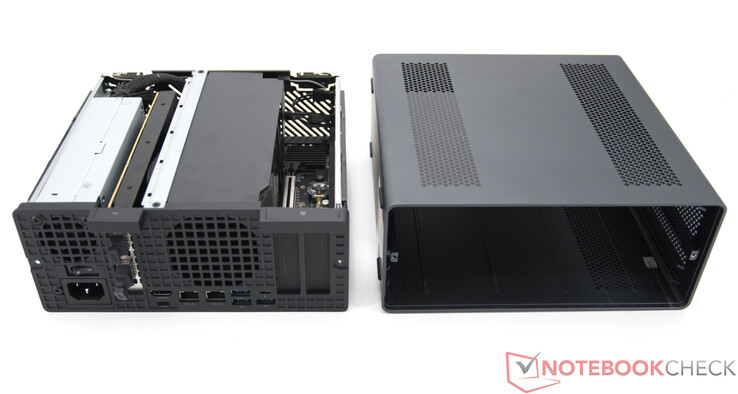 Minisforum MS-02 Ultra aberto