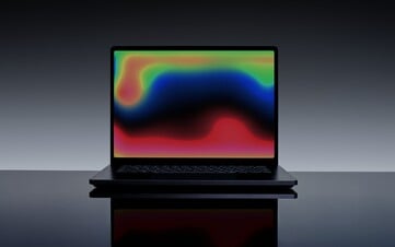 O Surface Laptop Ultra tem uma tela mini-LED de 15 polegadas com brilho HDR de 2.000 nits.