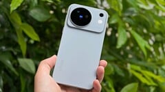 O vivo X500 deve contar com uma bateria de grande capacidade, de 7.500 mAh, e o chipset Dimensity 9600M (na foto: o vivo X500)
