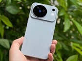 O vivo X500 deve contar com uma bateria de grande capacidade, de 7.500 mAh, e o chipset Dimensity 9600M (na foto: o vivo X500)