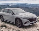 A montadora alemã revelou oficialmente a elegante variante SUV de sua luxuosa classe S elétrica chamada EQS (Imagem: Mercedes-Benz)