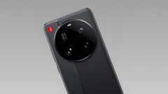 Um vazador está sugerindo uma câmera com zoom óptico verdadeiro para o Xiaomi 17 Ultra, enquanto o Oppo Find X9 Ultra provavelmente continuará com lentes telefoto de periscópio duplo (Fonte da imagem: Ace100xd)