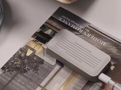 Este NAS muito compacto possui WiFi e até 2 TB de capacidade (Fonte da imagem: Milenas)