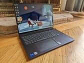 Estreia do Core i7-1355U: Análise do conversível Lenovo Yoga 7 16IRL8