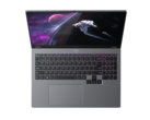 Um novo laptop AMD Strix Halo apareceu online (fonte da imagem: Emdoor)