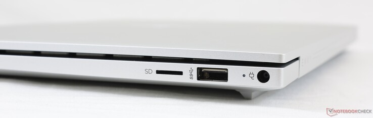 Certo: Leitor MicroSD, USB-A 3.1 (5 Gbps), adaptador AC