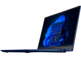 Ligeiramente mais fino e mais leve que os modelos de 2022. (Fonte de imagem: Dynabook)