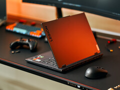 O Lenovo Legion Slim 5 14 oferece o melhor custo-benefício no espaço para jogos de 2024. (Fonte da imagem: Notebookcheck)