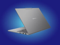 O IdeaPad Pro 5i 16IPH11 vem exclusivamente com acabamento em Luna Grey.