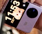 O "Vivo X Flip" prático. (Fonte: Digital Chat Station)