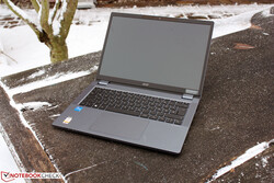 Acer TravelMate P4 TMP414-53-58XQ - unidade de teste fornecida pela Acer Alemanha.