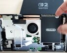 A nova revisão da Nintendo Switch 2 permite substituir a bateria facilmente.
