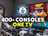 Ibrahim Al-Nasser teve que usar vários switches KVM para conectar 444 consoles a uma TV (Fonte da imagem: Guinness World Records)