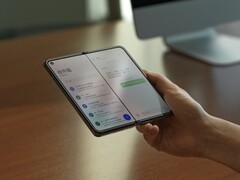 O Oppo Encontrar N será muito menor do que o Galaxy Z Fold3. (Fonte da imagem: Evan Blass)