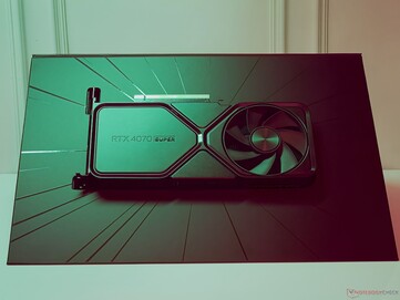 Nvidia GeForce RTX 4070 Super Founders Edition - Embalagem