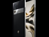 O RedMagic 10 Pro Golden Saga Edition agora estará disponível fora da China. (Fonte da imagem: RedMagic)