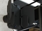 O U7 Industrial possui aletas para isolar e direcionar os sinais.