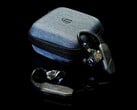O iFi Go Pod Air se conecta a IEMs por meio de um conector de 2 pinos ou MMCX. (Fonte da imagem: iFi Audio)