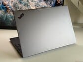 Lenovo ThinkPad T16 5ª Geração com AMD