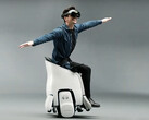 A Honda XR Mobility Experience combina a cadeira de rodas motorizada UNI-ONE com óculos de realidade virtual. (Fonte: Honda)