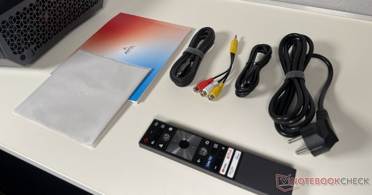 Escopo de fornecimento (a capa de couro não está na foto)