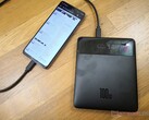 100 W Baseus Blade power bank pode recarregar seu Ultrabook tão rápido quanto uma tomada elétrica CA normal