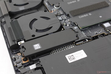 Slot M.2 PCIe5 x5 2280 ocupado