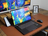 Análise do laptop conversível 2 em 1 HP Spectre x360 16 (2024): Um poderoso Core-Ultra versátil com OLED