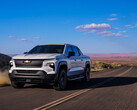 O SIlverado EV WT da Chevrolet recebeu uma impressionante classificação de alcance EPA de 450 milhas. (Fonte da imagem: Chevrolet)