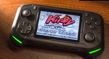 O console Abxylute E1 pode rodar jogos clássicos em sua tela LCD de 640 x 480. (Fonte da imagem: Abxylute)