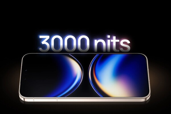 O Huawei Mate 80 Pro tem uma tela LTPO com uma taxa de atualização de 120 Hz e um brilho máximo de 3.000 nits.