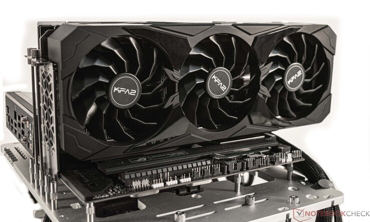 KFA2 GeForce RTX 4090 para jogos sérios KFA2 GeForce RTX 4090 para jogos sérios