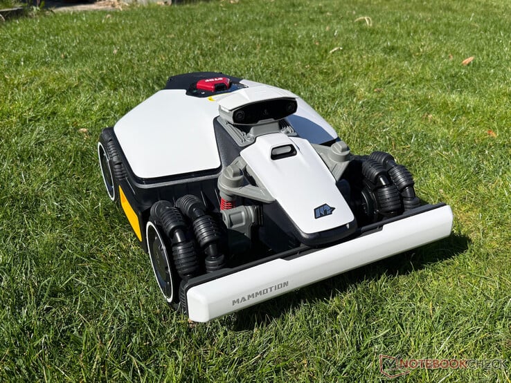 Mammotion Luba Mini AWD 800 em teste