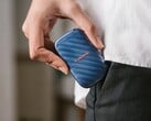 A unidade oferece velocidades de leitura de até 600MB/s usando uma conexão USB 3.2 Gen 2 Type-C.