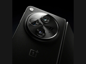 O OnePlus Open em preto. (Fonte: OnePlus)