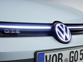 O Golf passa a ser GTE (Fonte: Volkswagen)