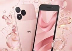 Com suas molduras largas na tela, o HMD Asha 305 Pro se parece com um smartphone retrô.